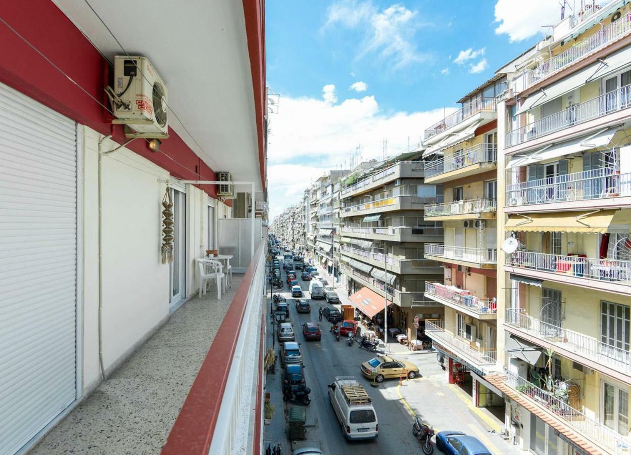 Cozy And Bright Apartment In The Heart Of The City Salonicco Esterno foto