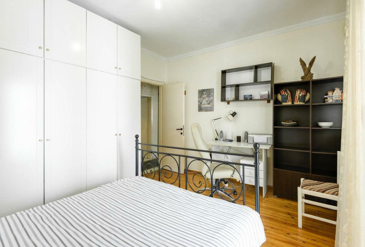 Cozy And Bright Apartment In The Heart Of The City Salonicco Esterno foto